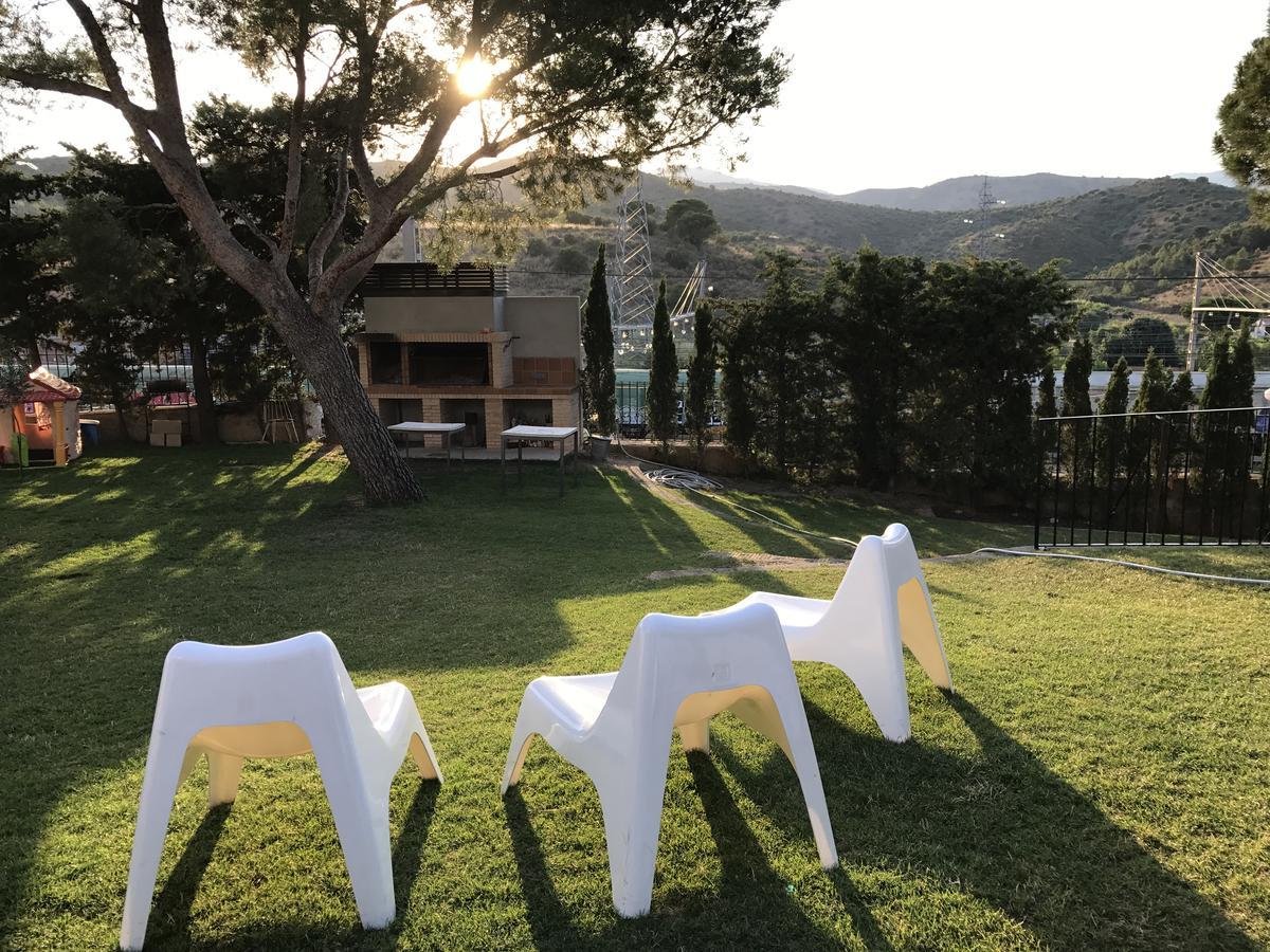 Alberg Costa Brava Llanca Exterior photo